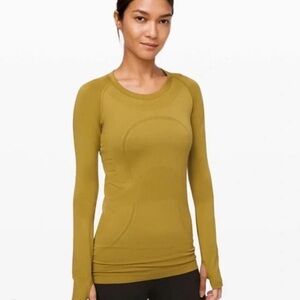 Lululemon Swiftly Tech Long Sleeve Top Women’s size 8 Pear Yellow Green